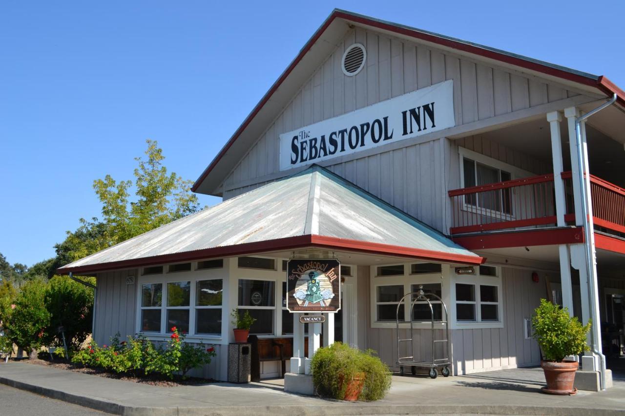 Sebastopol Inn Esterno foto